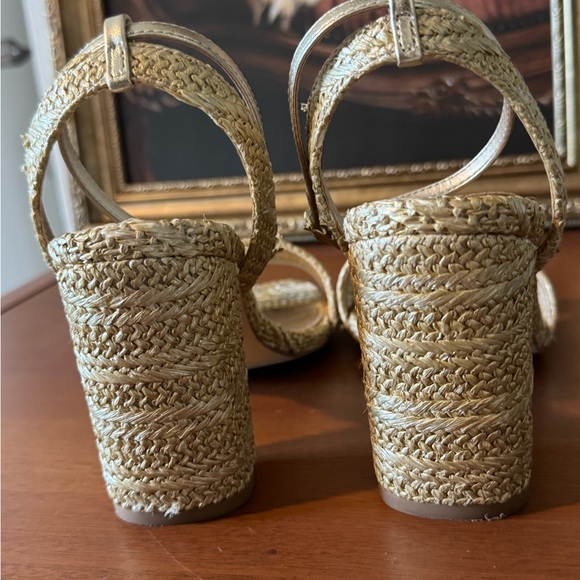 Lilly Pulitzer May Heeled Sandal Raffia Pearl Block Heel Gold Size 6.5 - Picture 9 of 16